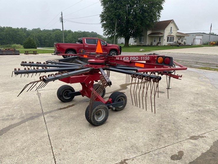 miller-pro-1150-hay-rake-image-4