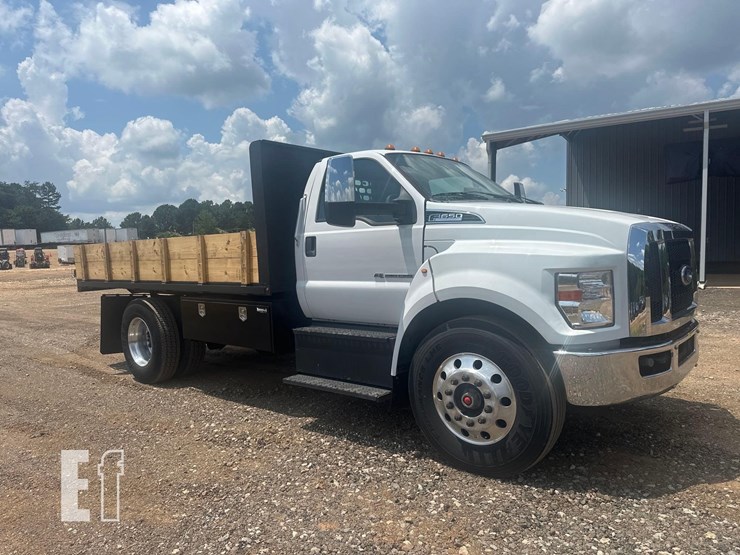 2018-ford-f650-image-2