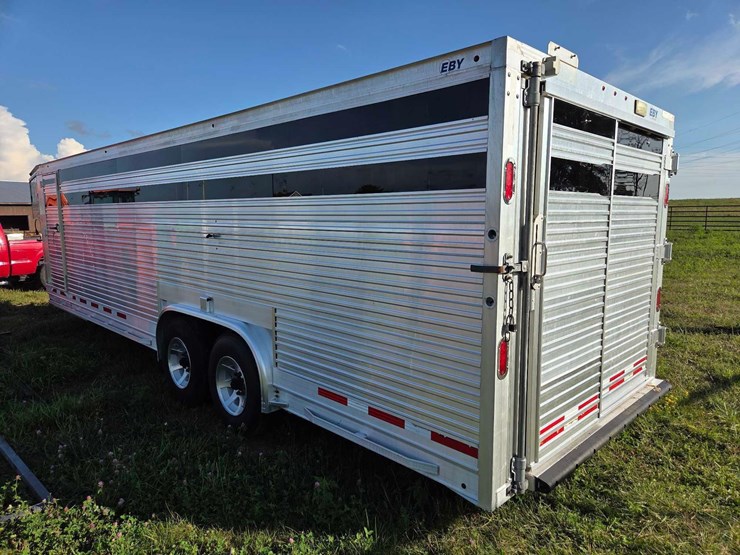 2017-8'x24'-eby-aluminum-livestock-trailer-image-23