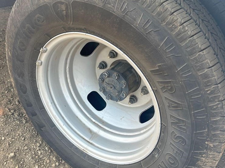 2020-ford-f350-xl-image-5