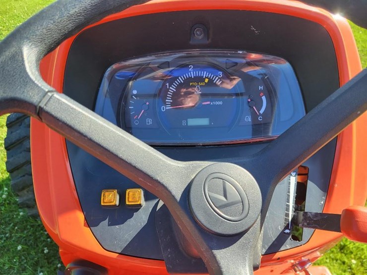 2016-kubota-mx5200-image-46
