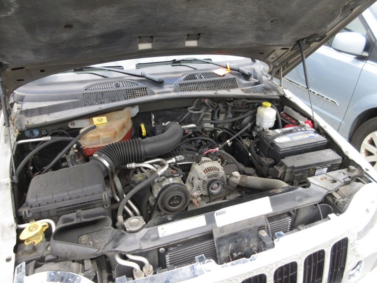 2007-jeep-liberty-image-10