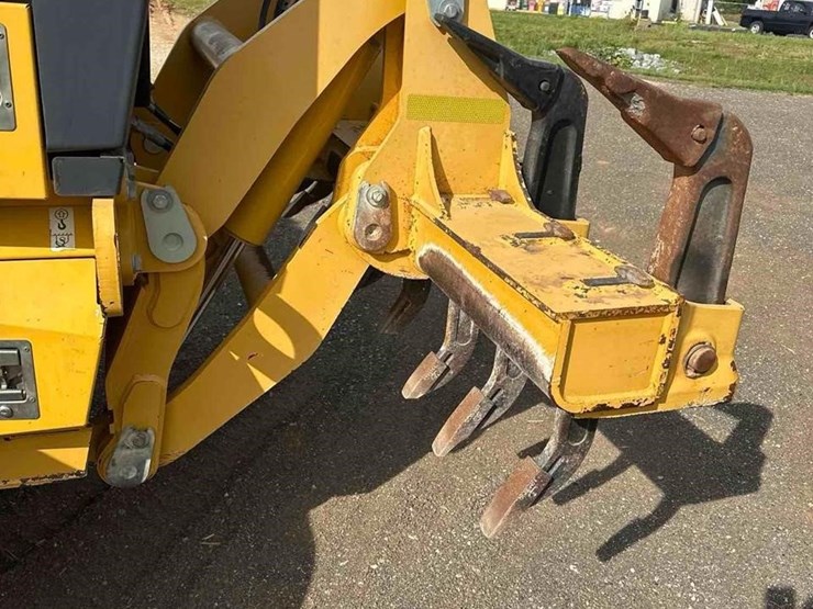 2014-deere-772gp-image-46
