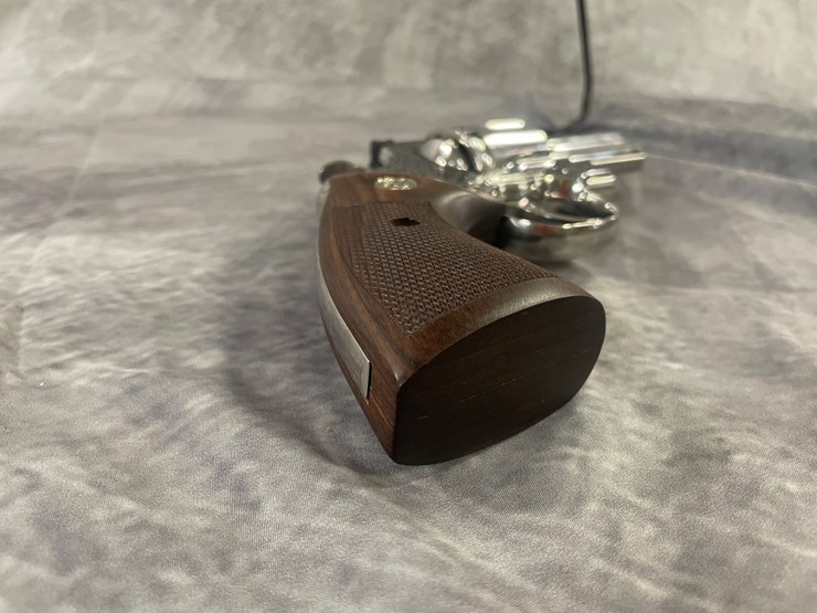 #4355-•-colt-python-357-mag-revolver,-sn:-py360055-image-5