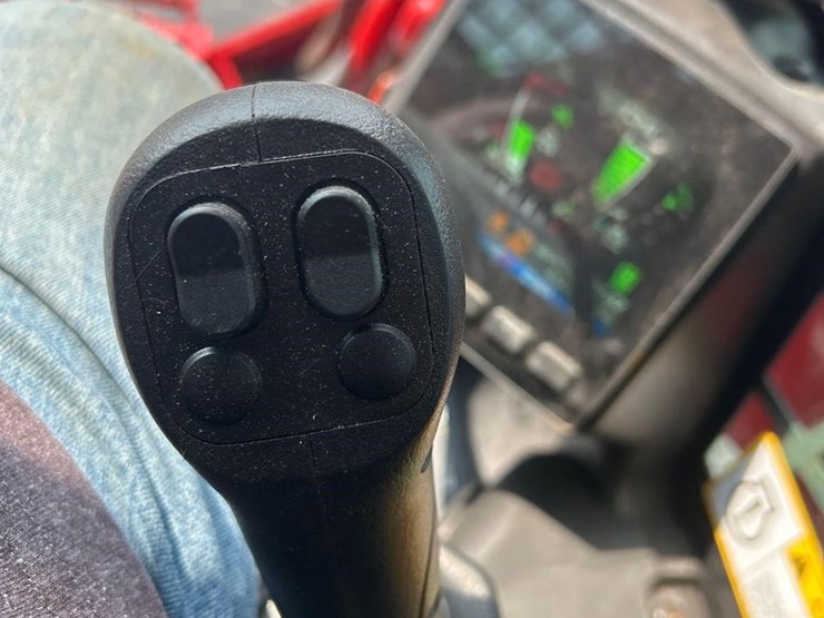 takeuchi-tl12v2-image-21