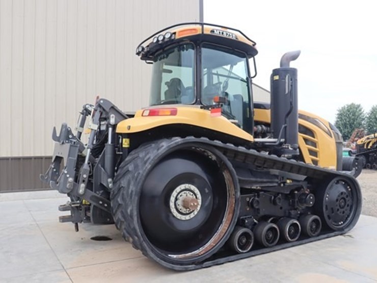 2017-challenger-mt875e-image-5