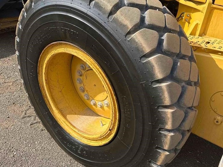 2014-deere-772gp-image-48
