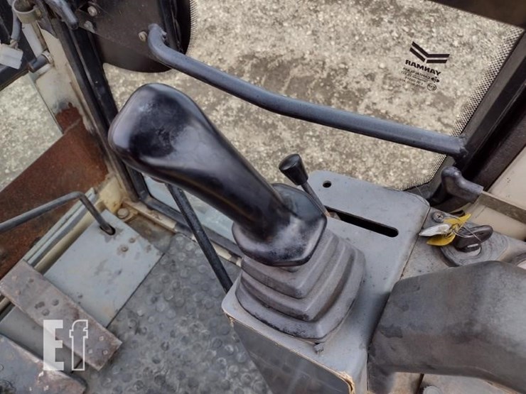 2011-terex-tc29-image-7