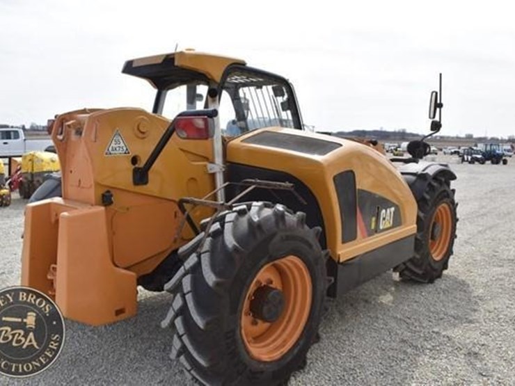2014-caterpillar-th407c-image-18