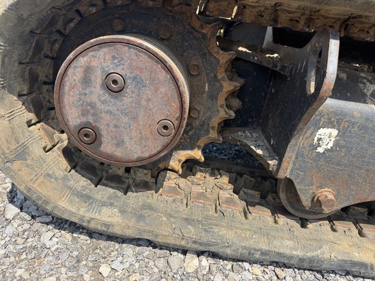 2019-kubota-u35-4-image-8