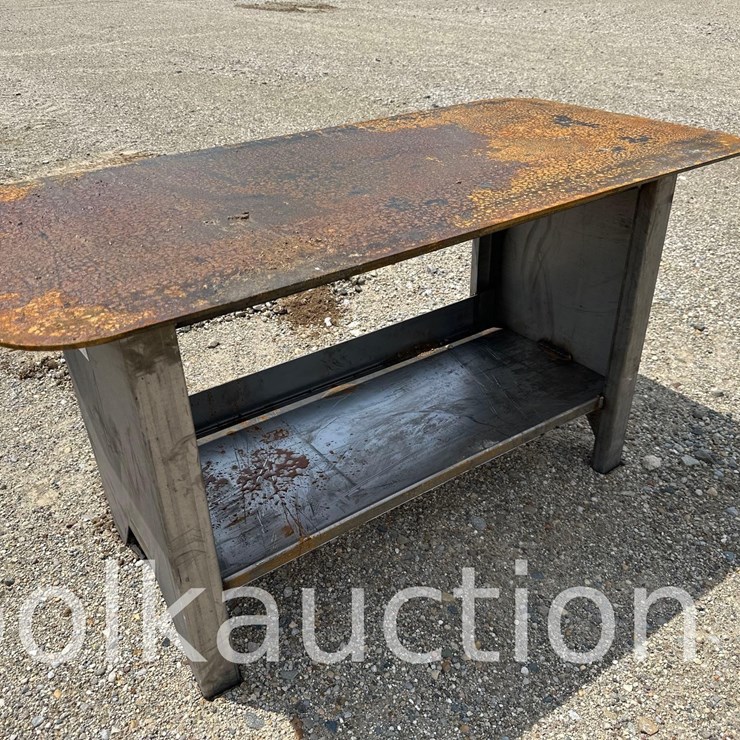 195 - 30" x 57" WELDING TABLE