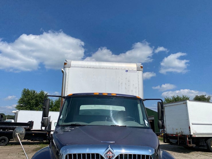 2006-international-durastar-4300-image-8