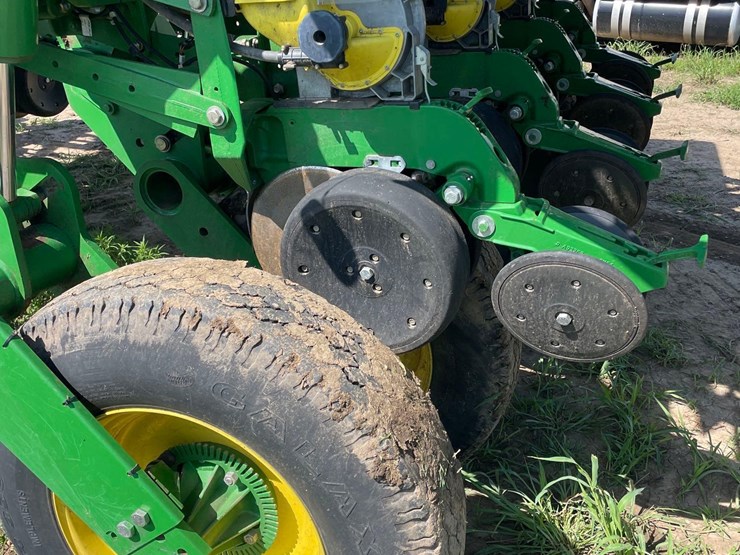 2012-john-deere-1790-image-53