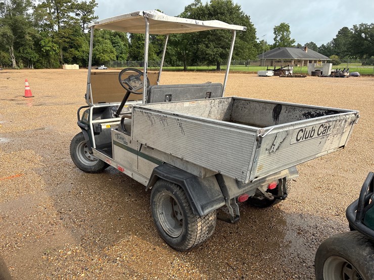#22741-•-turf-carry-all-club-car,-gas-powered,-for-parts-and-repairs-image-4