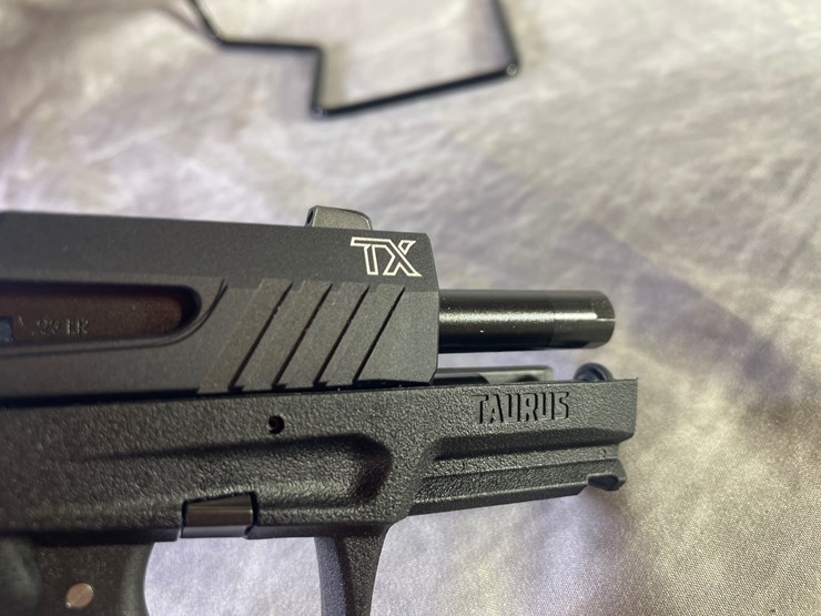 #4387-•-taurus-tx-22-compact-22-lr-pistol,-sn:-1tj062099-image-11