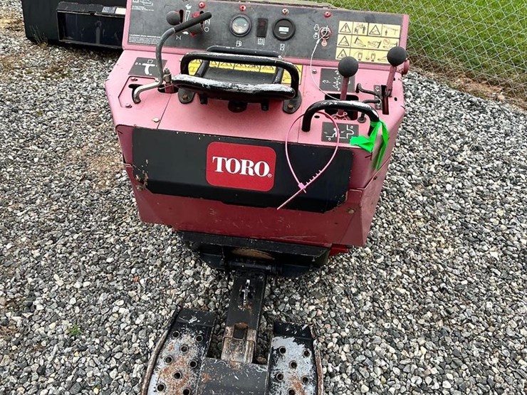toro-dingo-tx427-image-4