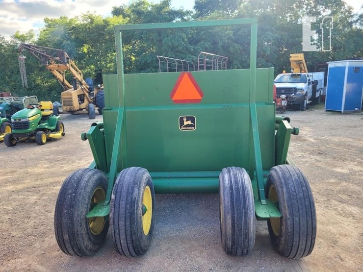 john-deere-600-hydraulic-scraper-image-10