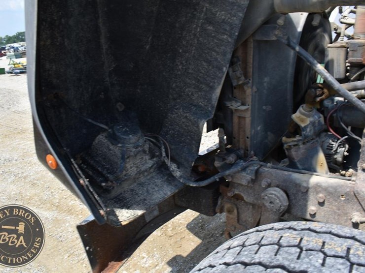 1996-mack-rd688s-image-55