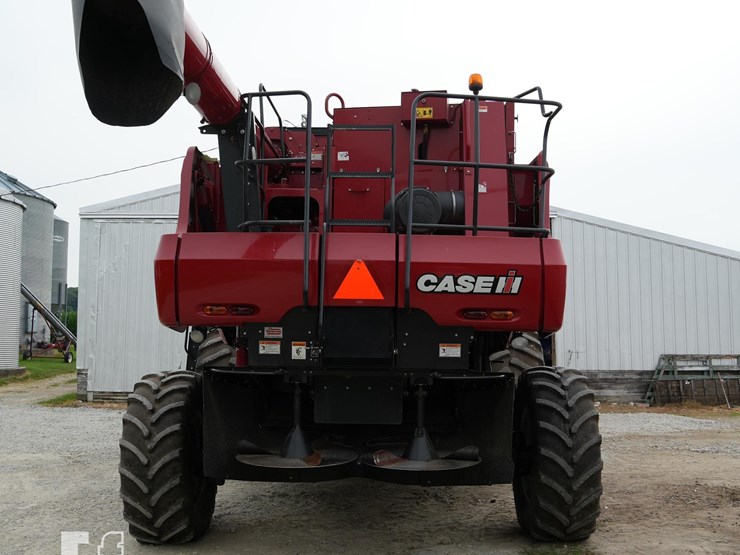2012-case-ih-5088-image-9