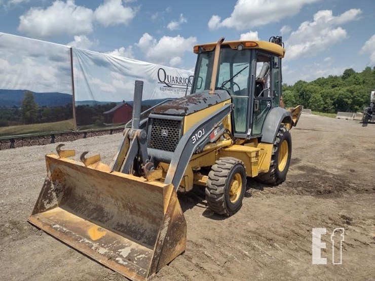 2010-deere-310j-image-34