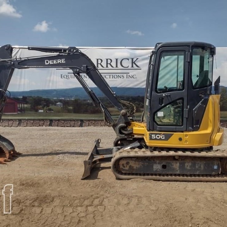 2022 DEERE 50G