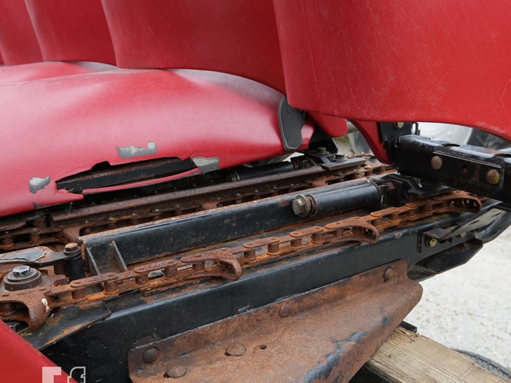2009-case-ih-3406-image-9