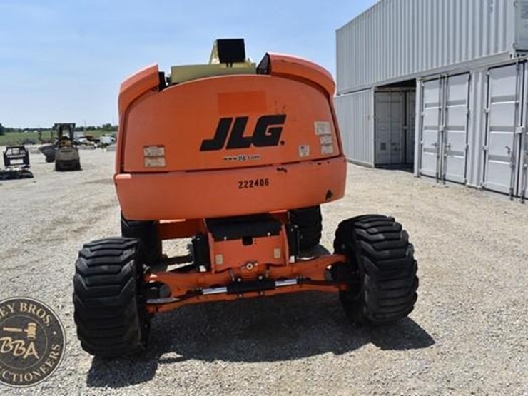 2016-jlg-450aj-image-11