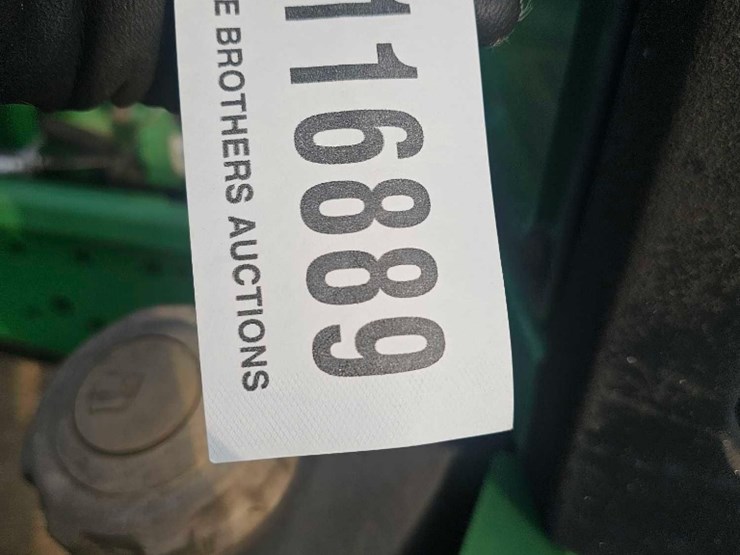 john-deere-7200-image-18