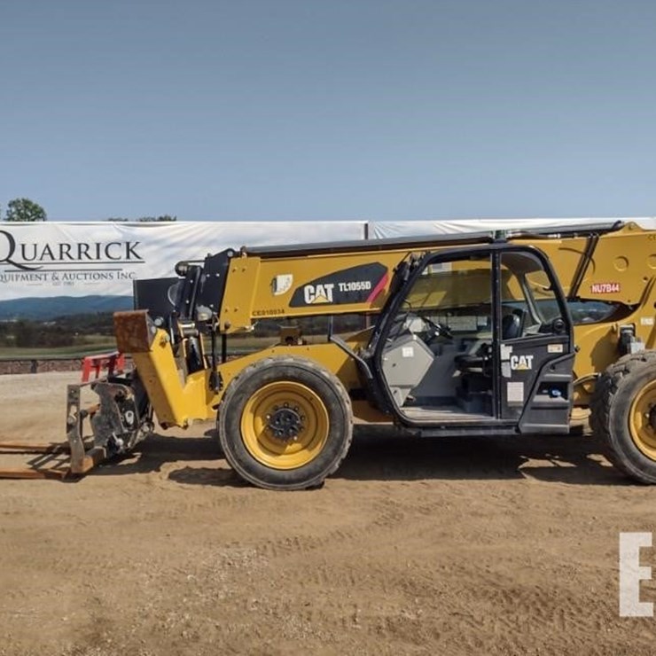 2019 CATERPILLAR TL1055D