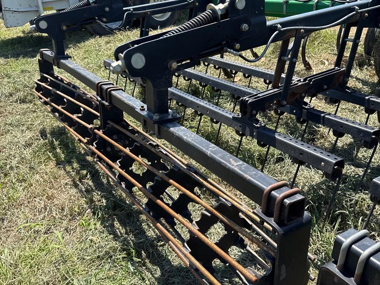 john-deere-2310-image-9