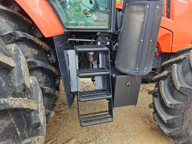 kubota-m7-152-image-6
