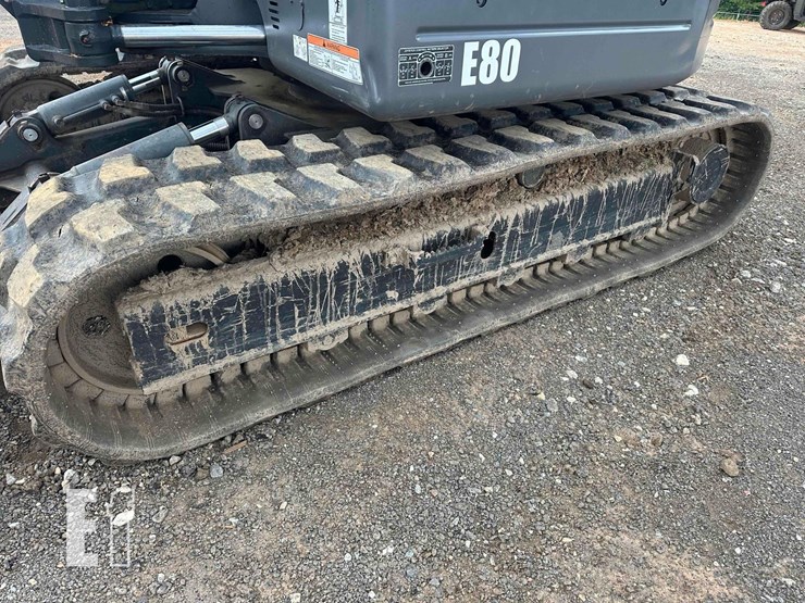 2011-bobcat-e80-image-11