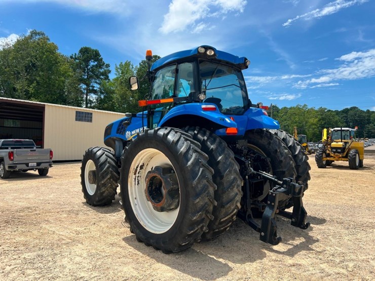 2014-new-holland-t8.360-image-6