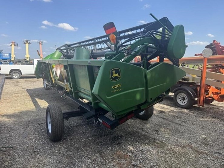 2005-john-deere-620f-image-16
