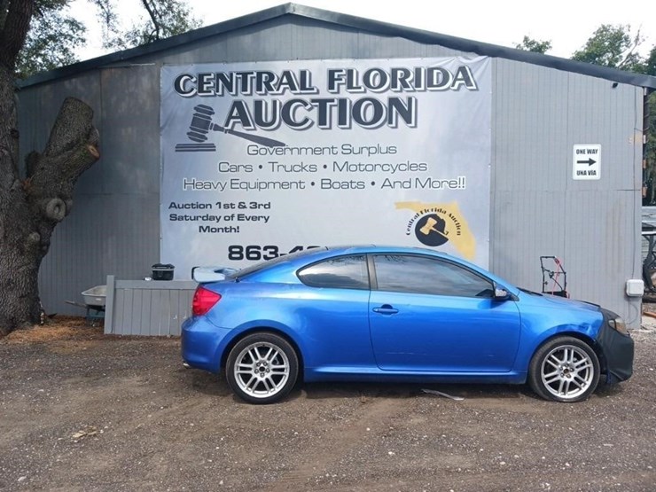 2006-scion-tc-runs/moves-base-image-1