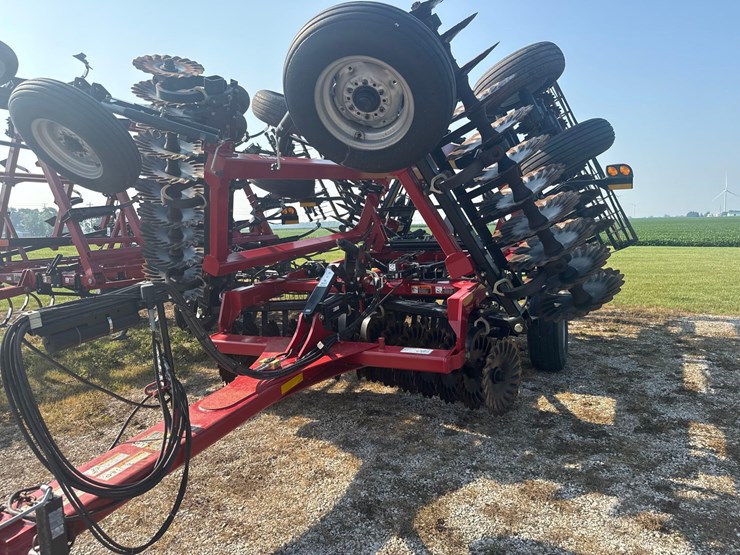 2013-22’-c-ih-330-true-tandem-turbo-vt-disc-image-3
