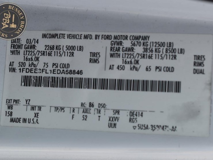 2014-ford-e350-image-21