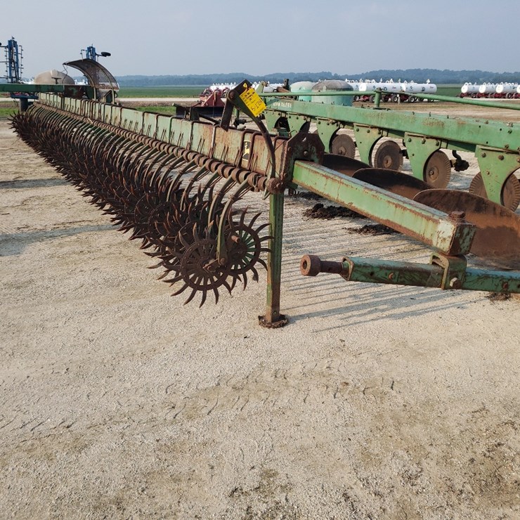 JOHN DEERE 400