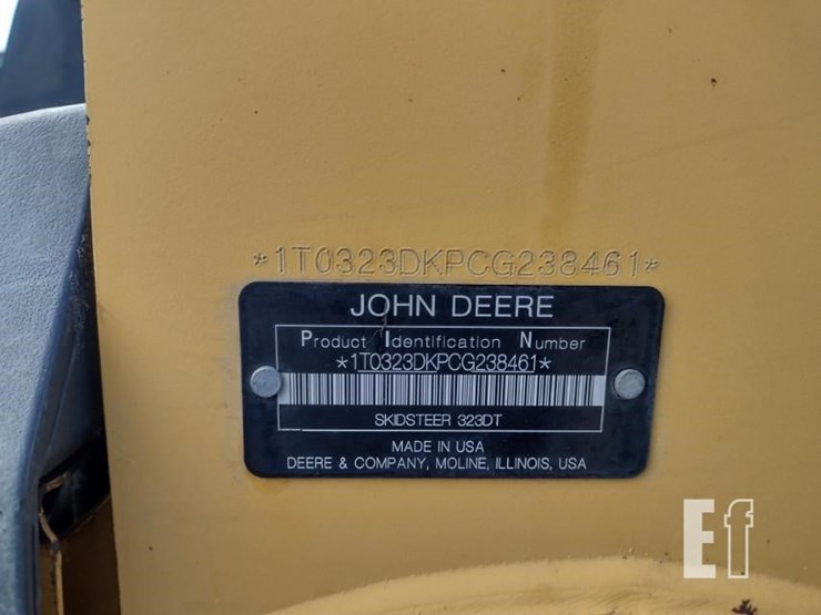 deere-323d-image-5