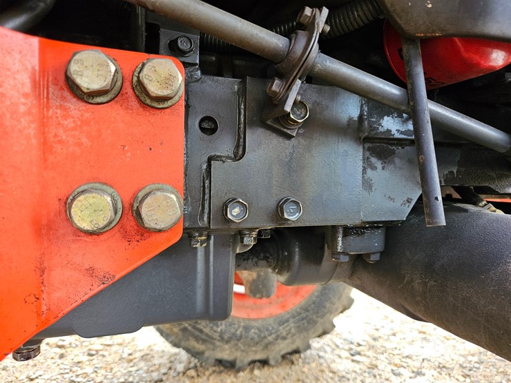 #20866-•-2008-kubota-l3240-tractor-image-21