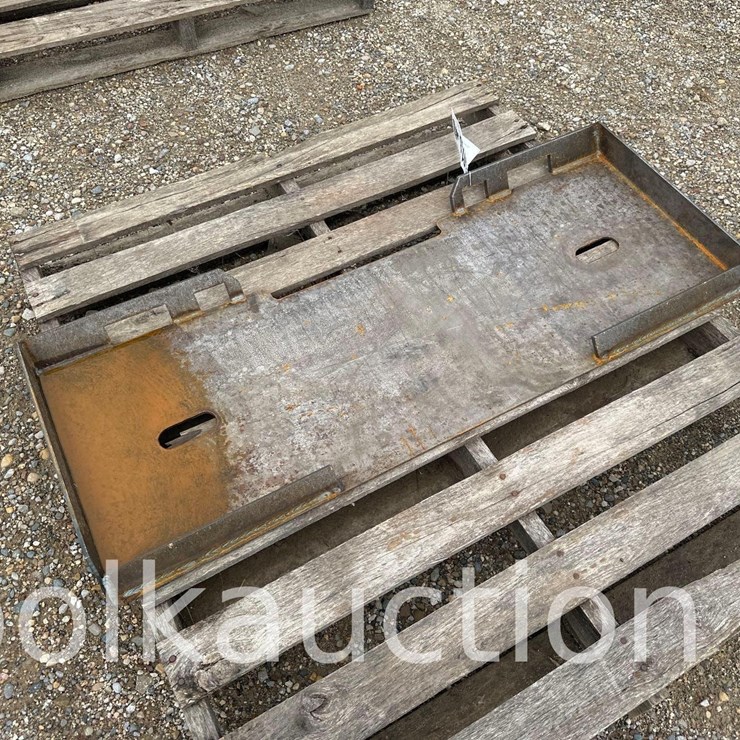 143 - FORMED SKID STEER FRAME