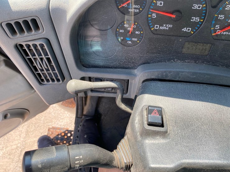 2006-international-durastar-4300-image-47