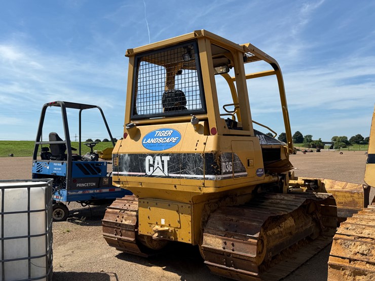 caterpillar-d3g-lgp-image-4