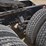 2014-volvo-vnl64t670-image-32