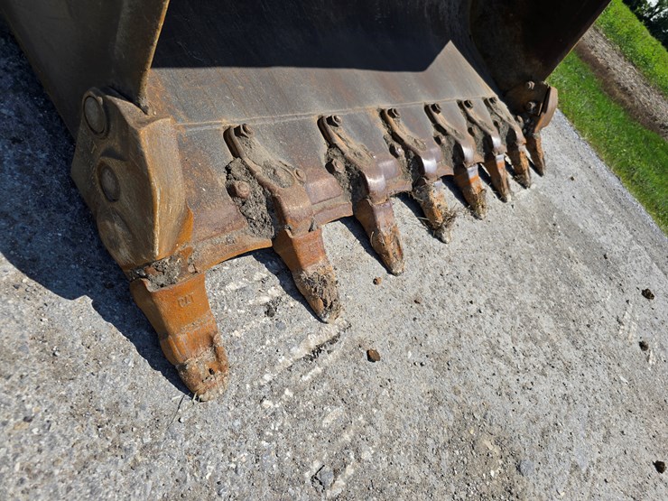 2005-caterpillar-953c-image-61