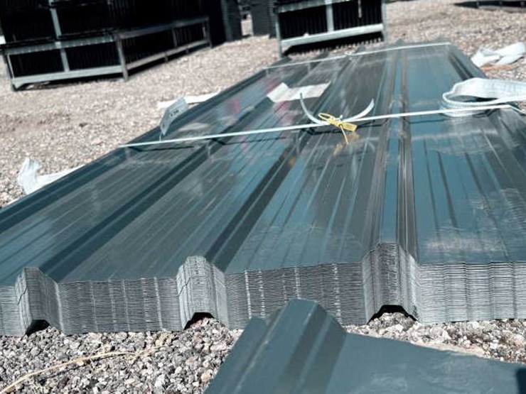 #136-•-roof-board-image-3