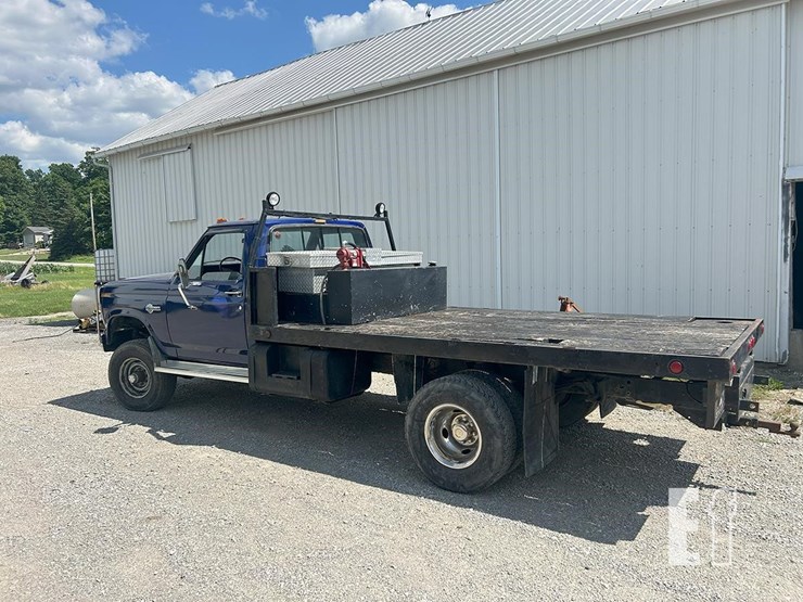 1984-ford-f350-image-2