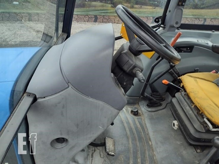 2005-new-holland-tl80a-image-13
