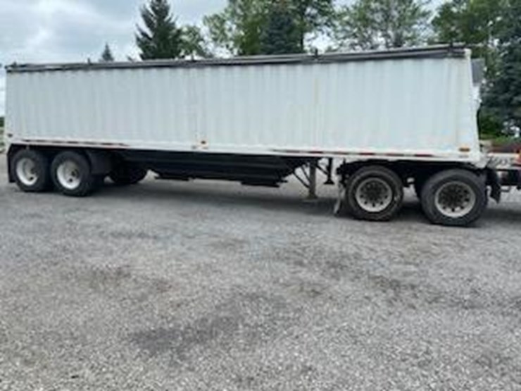 1997-jet-34'-tandem-axle-semi-hopper-trailer-image-1