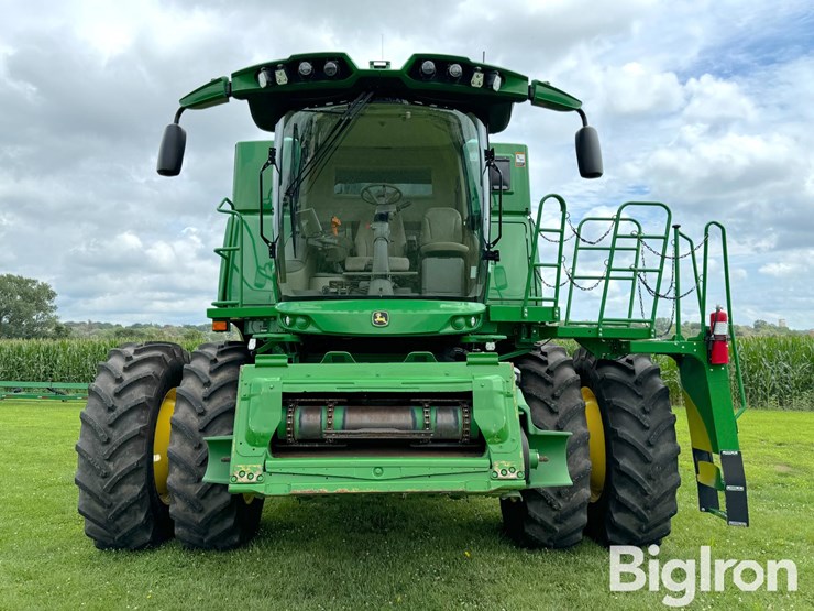 2022-john-deere-s780-image-2
